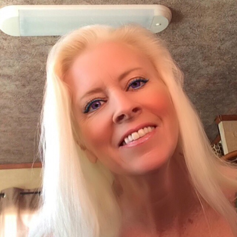 Meet your Posher, Beth