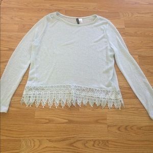 Long sleeve w lace NWOT
