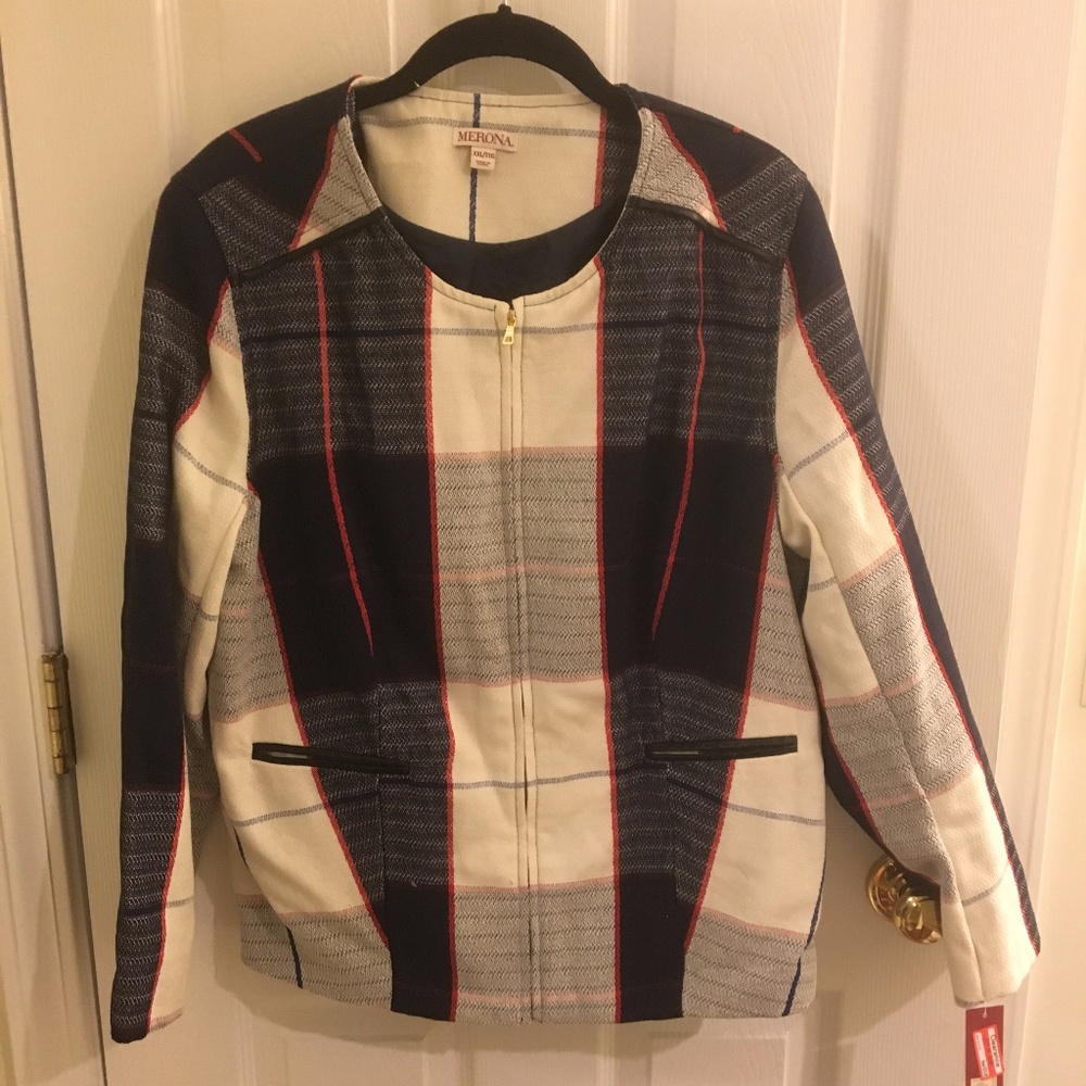 Size XXL navy, white, and red jacket
