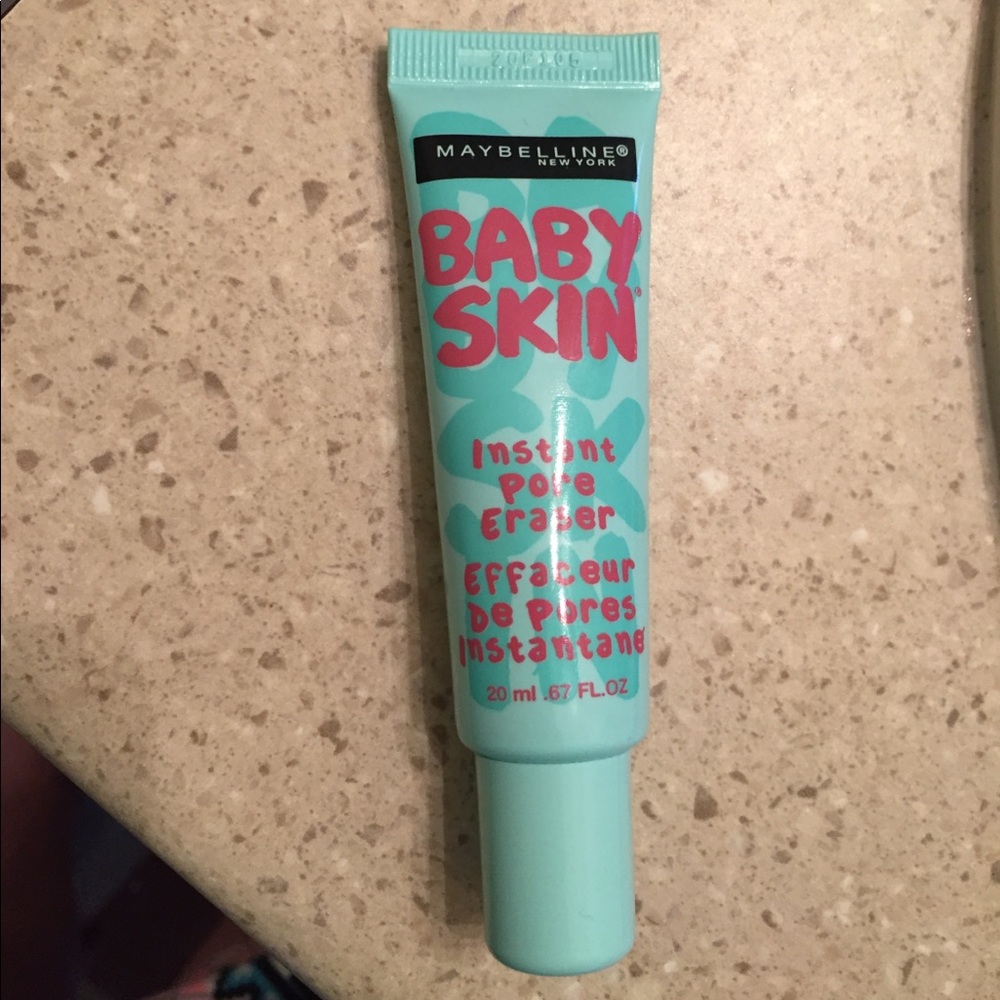 ❌TRADED❌ Baby skin pore erasing primer