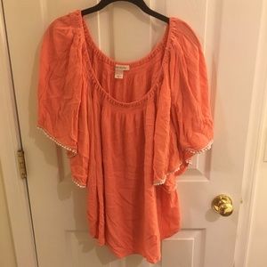 Size 2X flowy coral shirt
