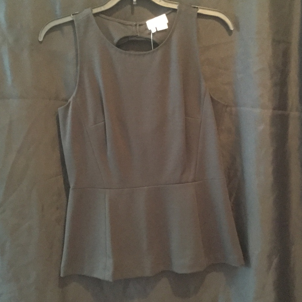 NWT Kate spade bow back top
