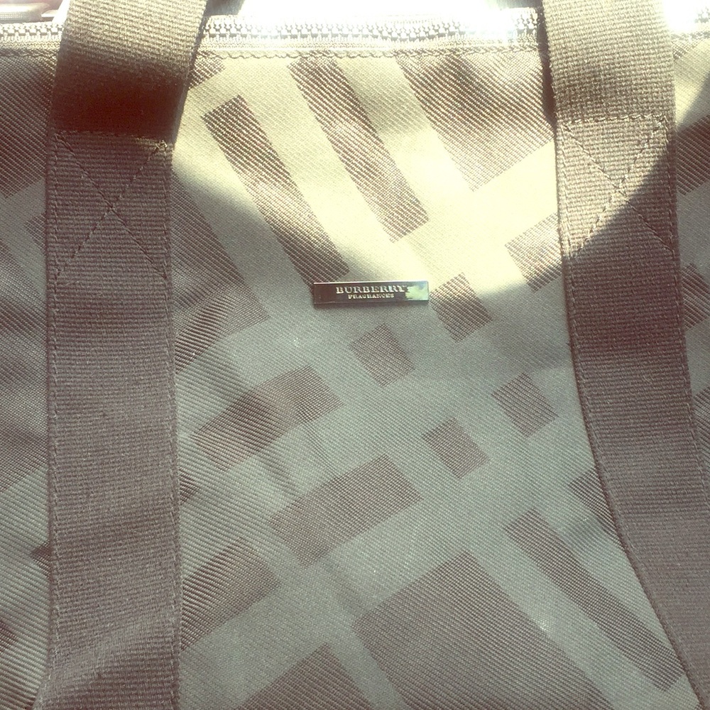 Burberry tote
