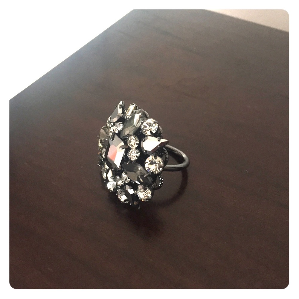 Charming Charlie Accent Ring Size 7
