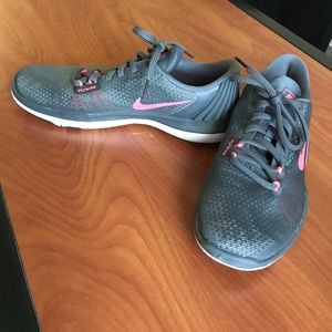 Nike Training Flex Supreme TR5 Tennis Shoes