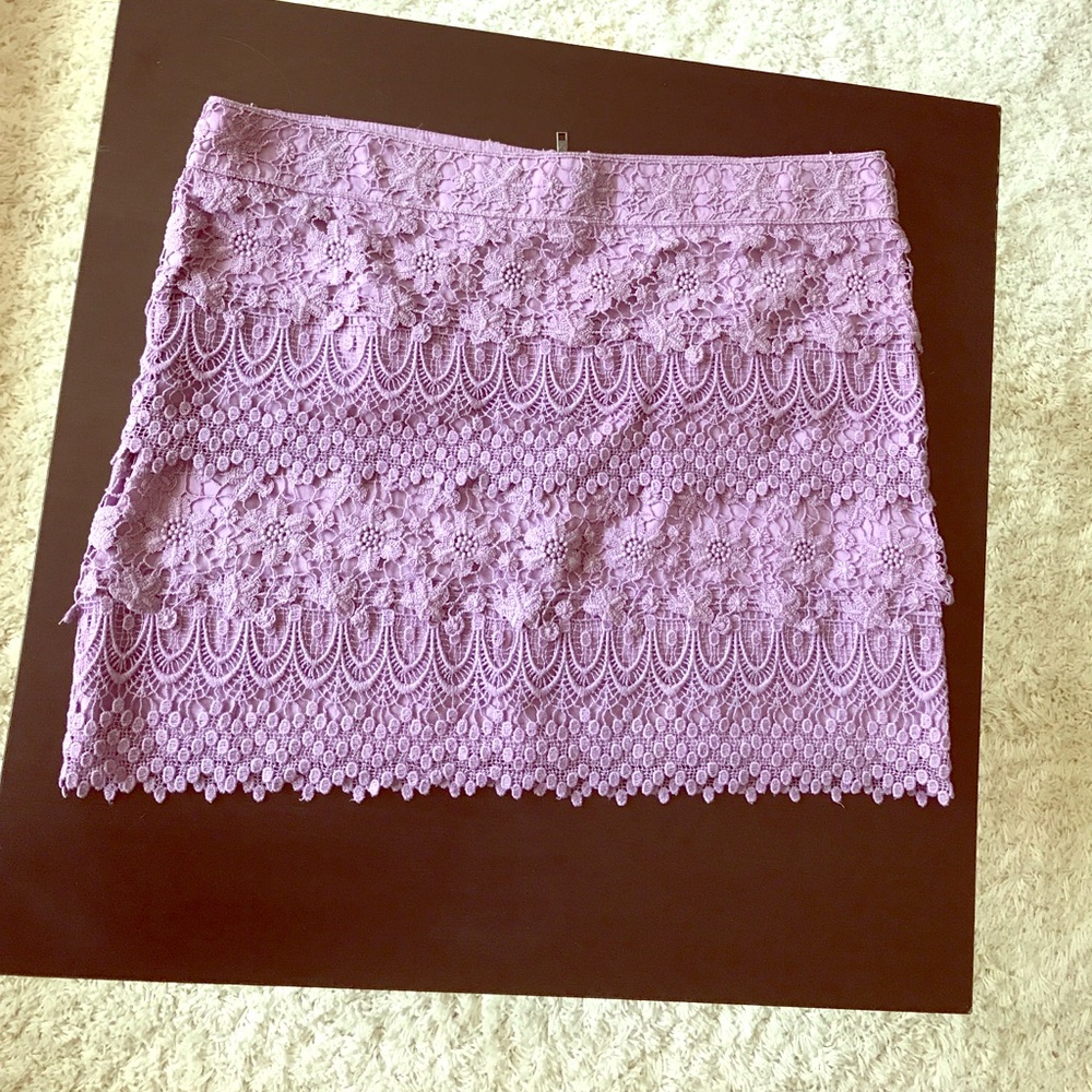 Purple lace skirt - never worn