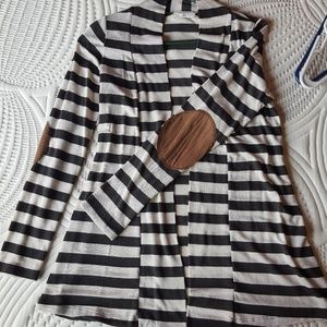 Grey/cream striped cardigan