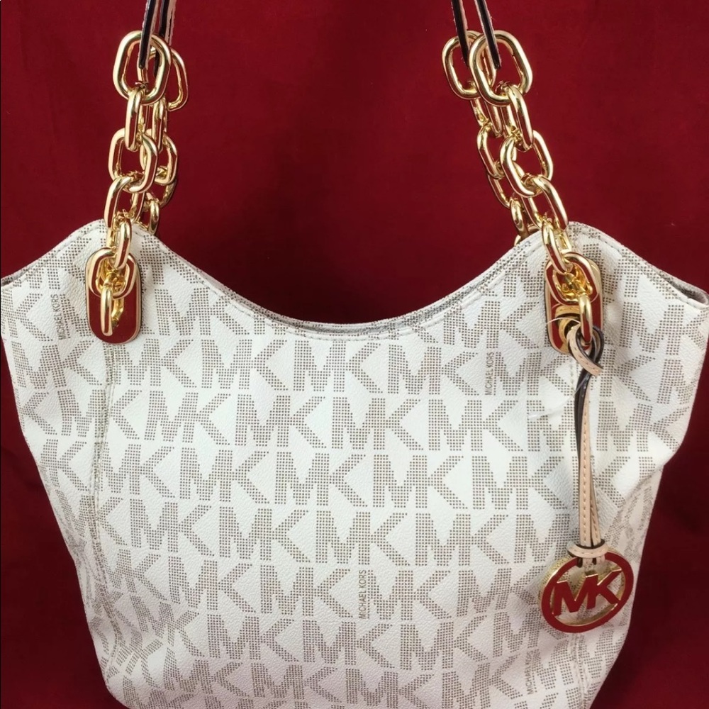 Michael Kors Lilly large MK vanilla purse