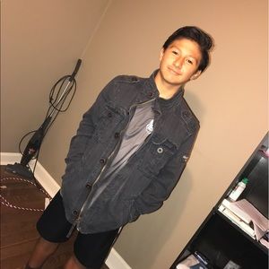 Meet your Posher, Jaime