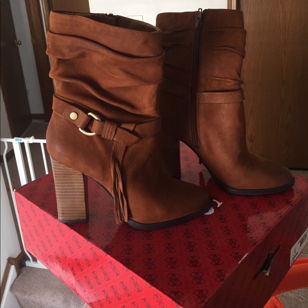 Ankle boots