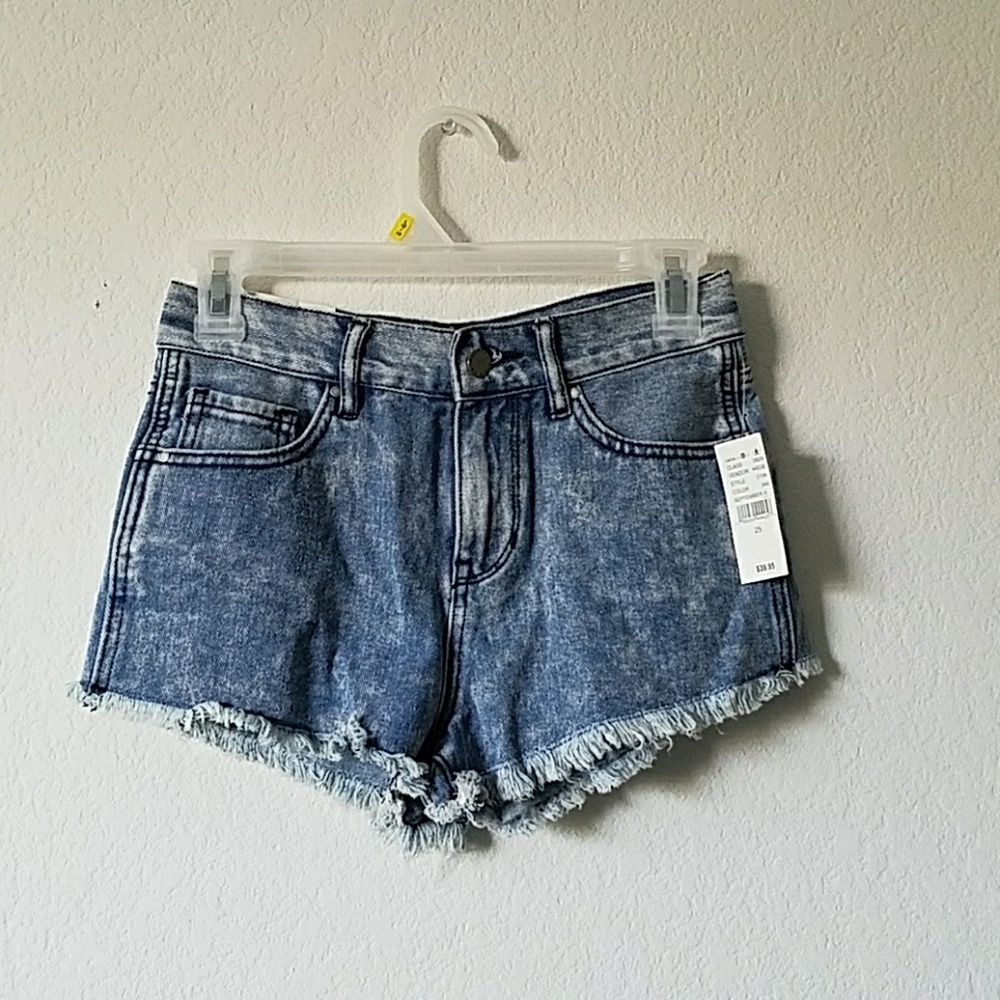 Bullhead Pacsun denim cut off shorts