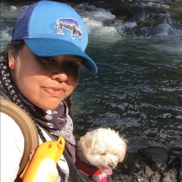 Meet your Posher, Rae - Picture 1 of 1