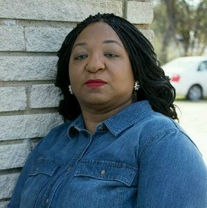 Meet your Posher, Pam