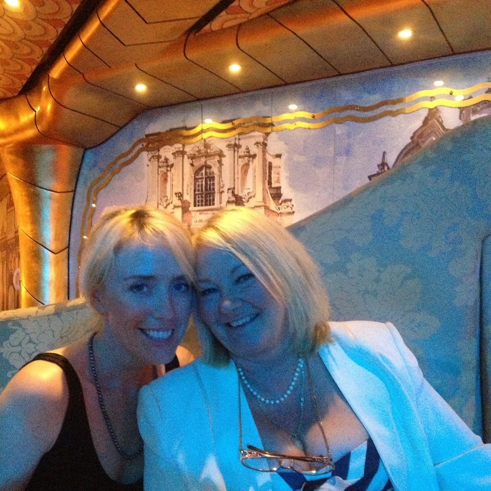 Meet your Posher, Leanne