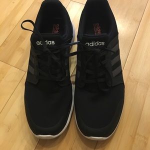 Women's Adidas Neo size 8 - Brand new!