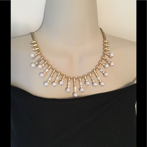 Jewelry - Pearl Rhinestone Necklace, Sophisticated Jewelry
