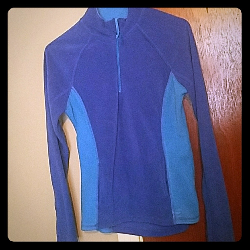 Fleece pullover