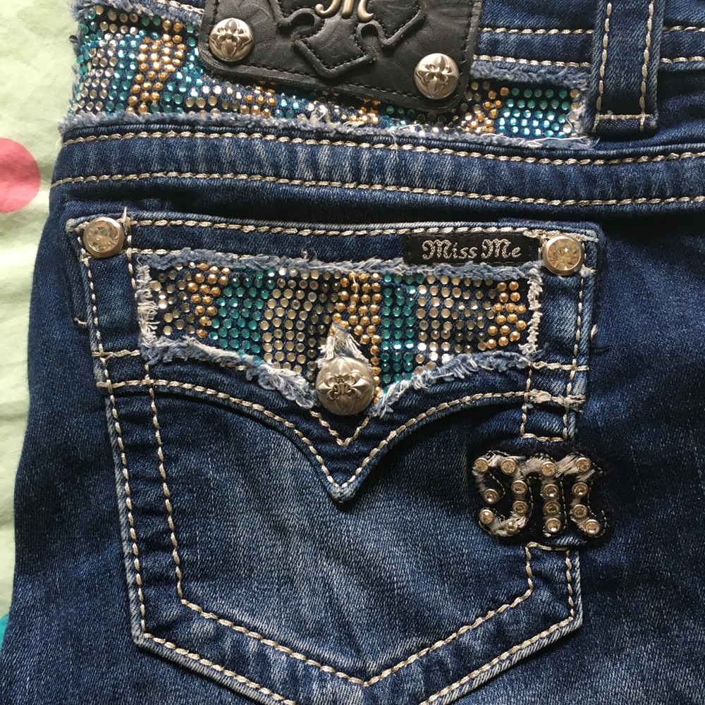 Miss me bootcut jeans *SOLD