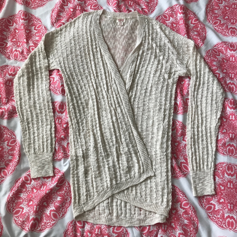 OFF WHITE KNIT SWEATER CARDIGAN SIZE M MOSSIMO