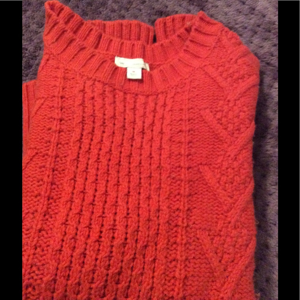 Ladies gap sweater
