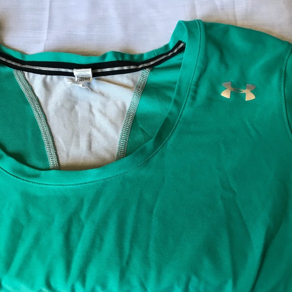 Under Armour Tops - Under armor teal heat gear top