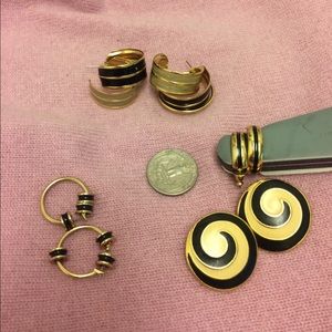 Bundle of 4 pairs earrings