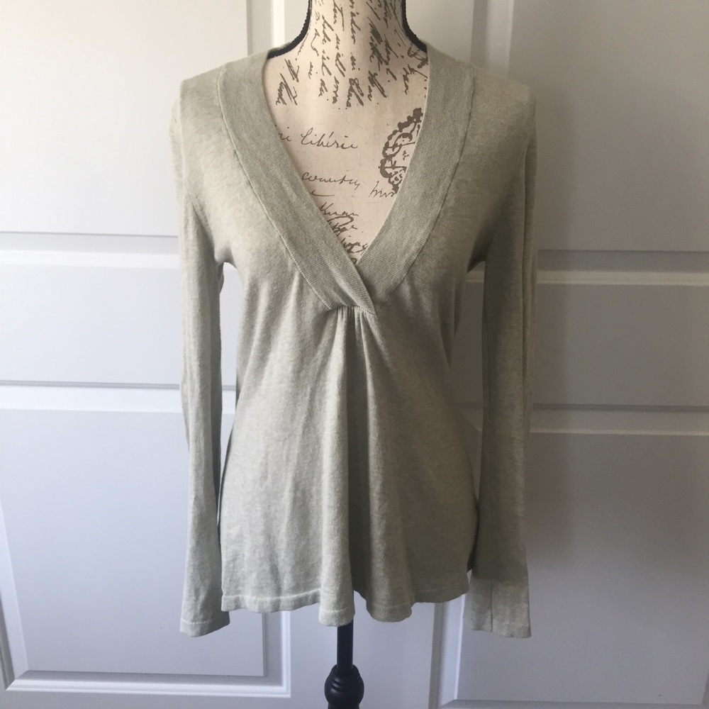 ❌SOLD!❌ ATHLETA Women's Sweater Top Small