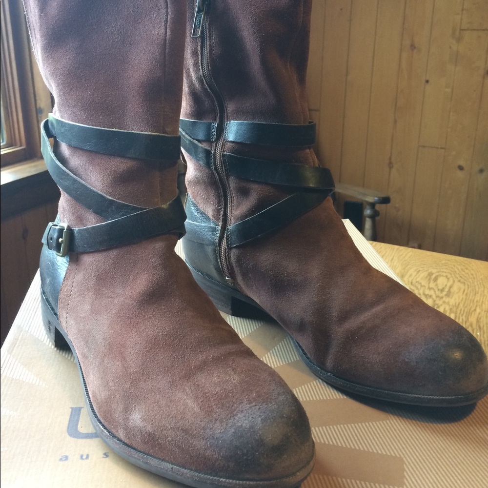 UGG Deanna- Beautiful All Season Boot