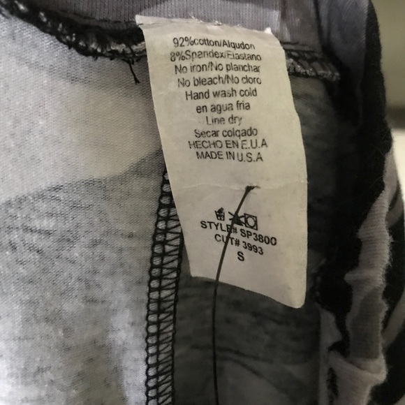 Open Knee Cameo Leggings - Picture 4 of 4