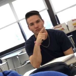 Meet your Posher, Justin