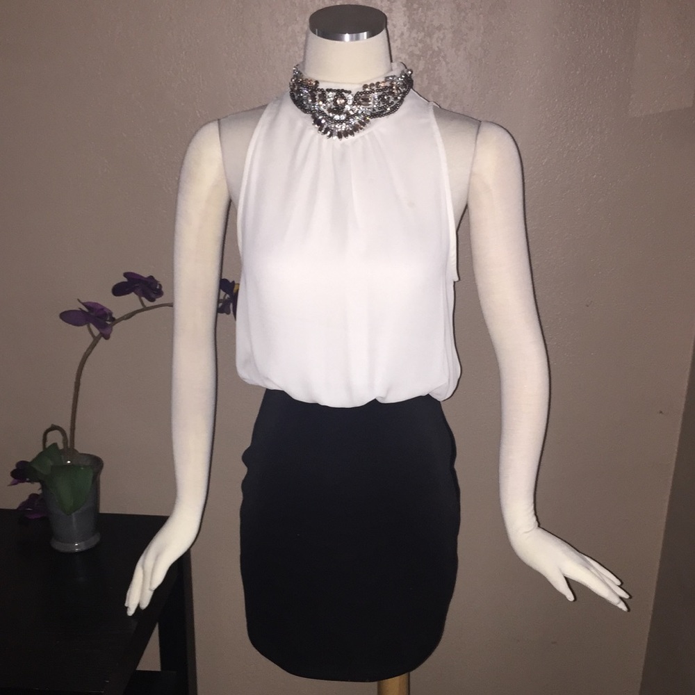 Lovely Dress Neck Jewel Cocktail Dress!