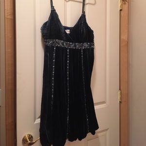 Sue Wong blue velvet dress