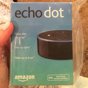 BRAND NEW Echo Dot