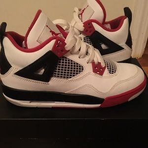 Air Jordan 4 Retro GS 'Fire Red'