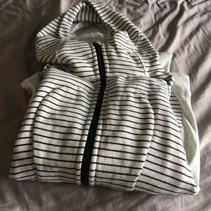 NWOT Lululemon Scuba hoodie