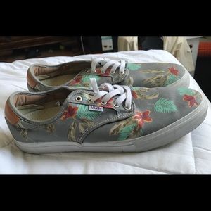 Very slightly worn Vans floral print shoes