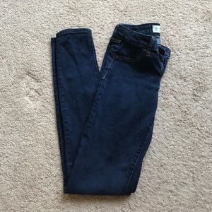Abercrombie and fitch dark wash jeans