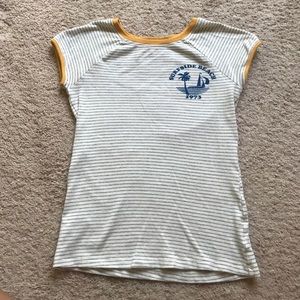 Billabong tight-fitting women's t-shirt