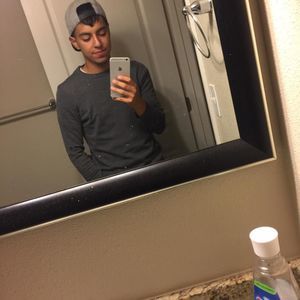 Meet your Posher, Aj