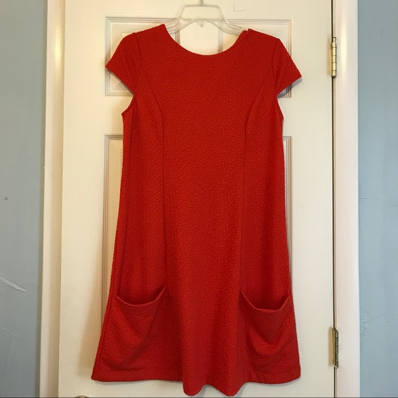 Dark Orange Textured Dress w/ Pockets - Picture 2 of 3