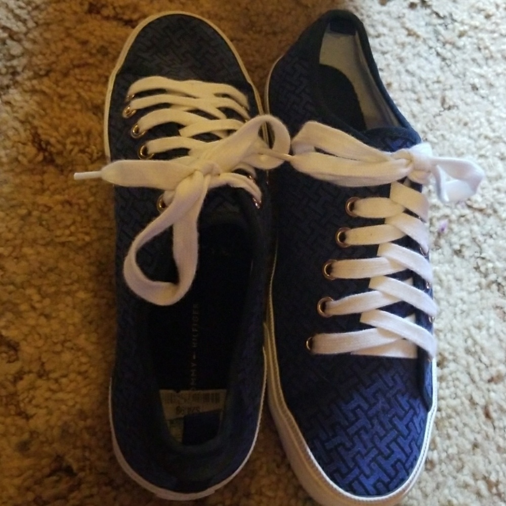 Tommy Hilfiger Shoes.