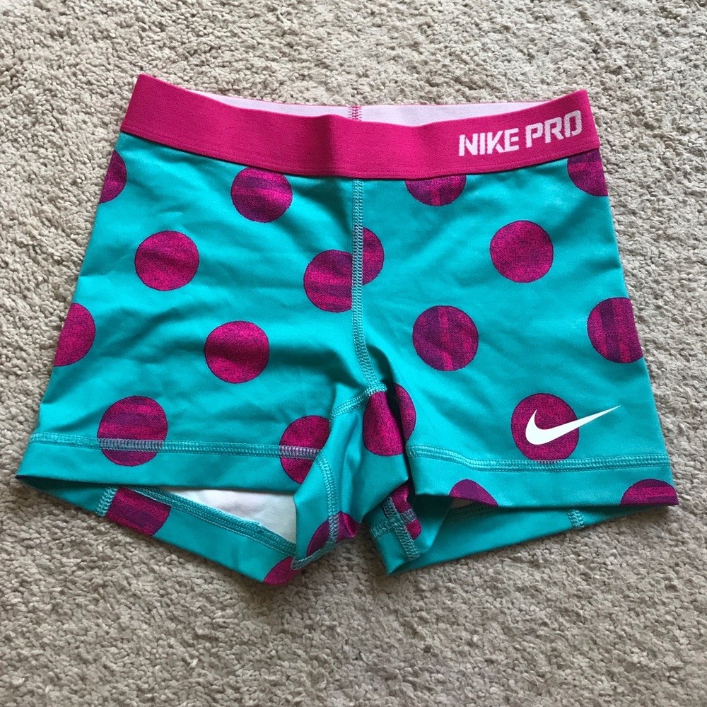 Multicolor Nike Pro