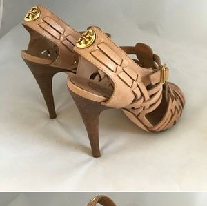Tory Burch heels/ sandals tan strappy