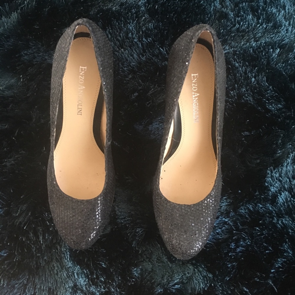 Enzo Angiolini Platform high heals