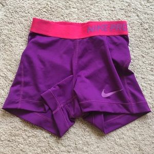Nike Pro