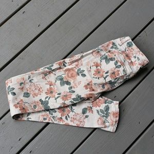 Size 0 flower jeans