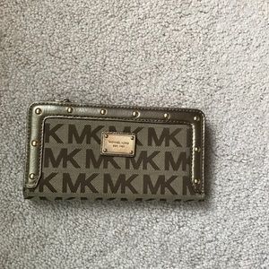 Authentic Micheal kors wallet