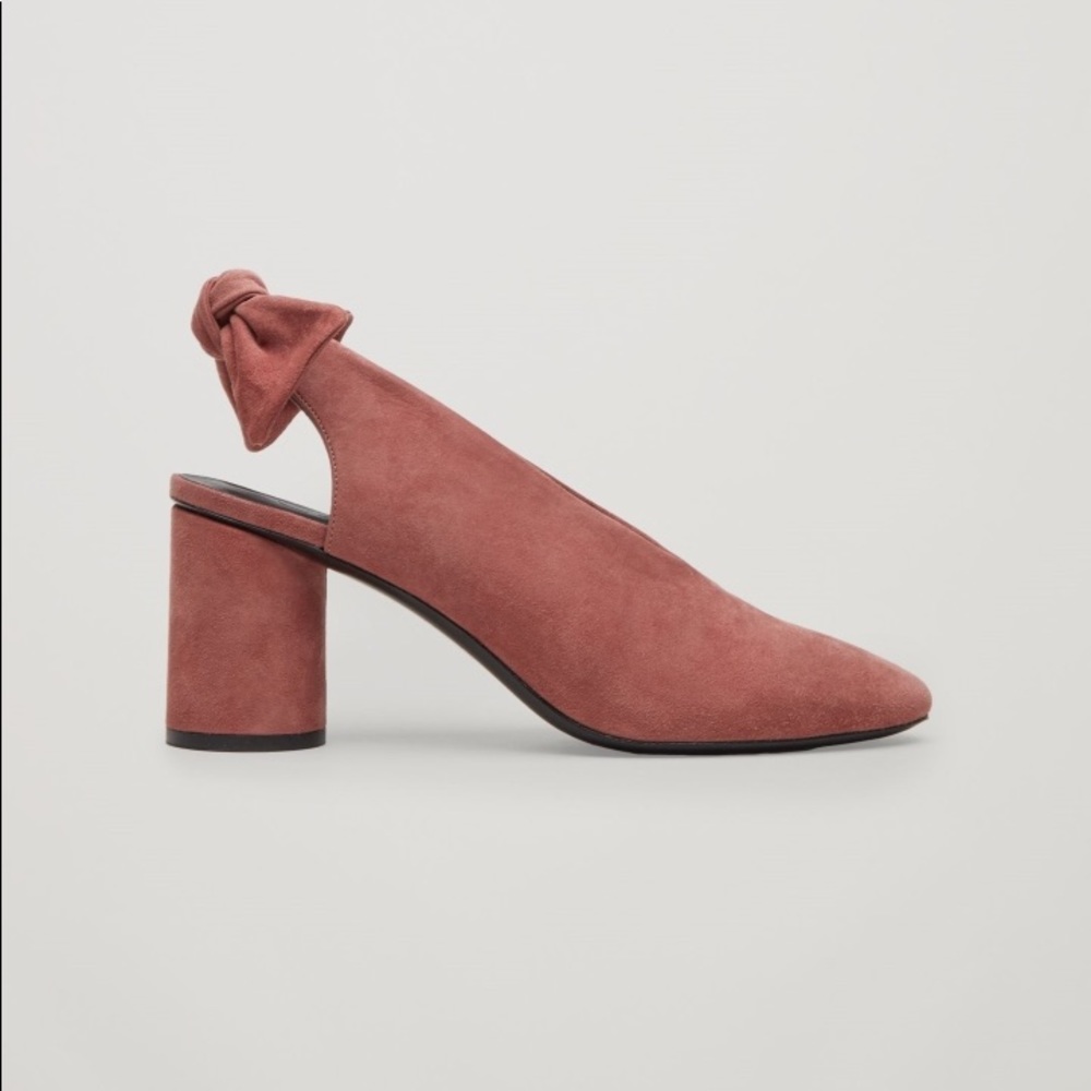 ❌❌SOLD❌❌ ✨NEW✨ COS suede slingback bow pumps - Picture 3 of 3
