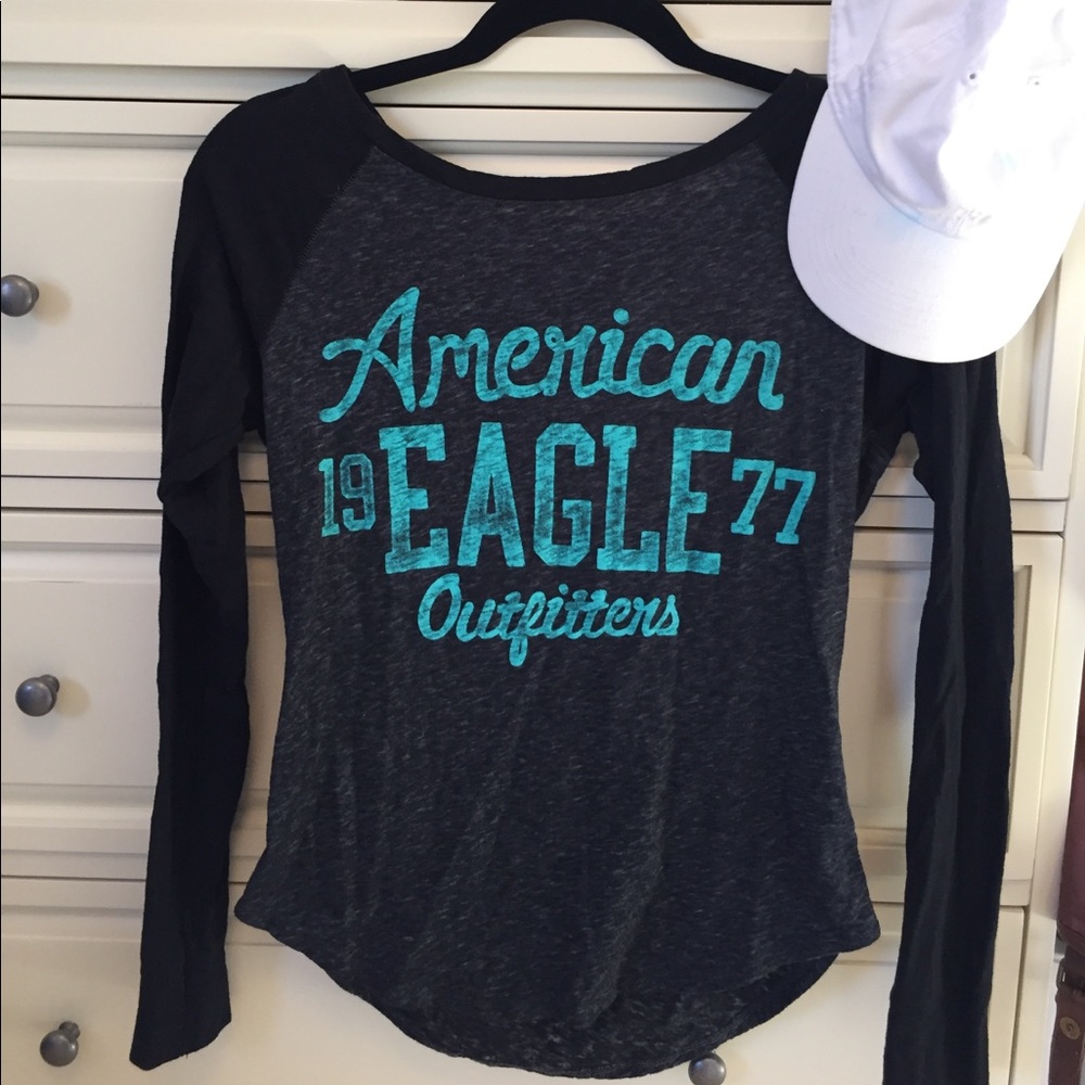 American Eagle Long Sleeve