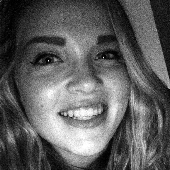 Meet your Posher, Jasmine - Picture 1 of 1